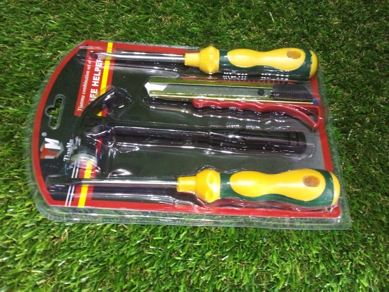 9029 4 Pc Helper Tool Set used while doing plumbing and electrician repairment in all kinds of places like household and official departments etc. freeshipping - DeoDap 9029 4 Pc Helper Tool Set used while doing plumbing and electrician repairment in all kinds of places like household and official departments etc. freeshipping - DeoDap